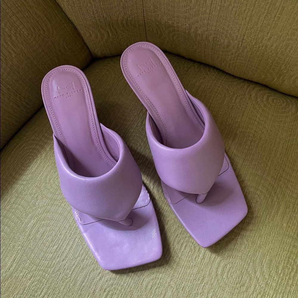 Marc fisher heel sandals